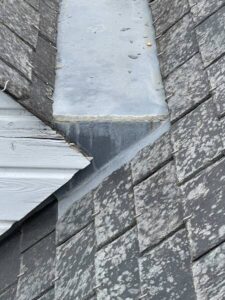 Fuite en couverture et expertise INDEPENDANTE pour trouver l'origine des désordres sur NANTES 44000